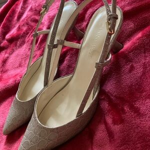 Nine West Beige Croc-Embossed Heels